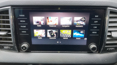 Skoda Karoq 1.0 TSI 110 SE 5dr Petrol Estate